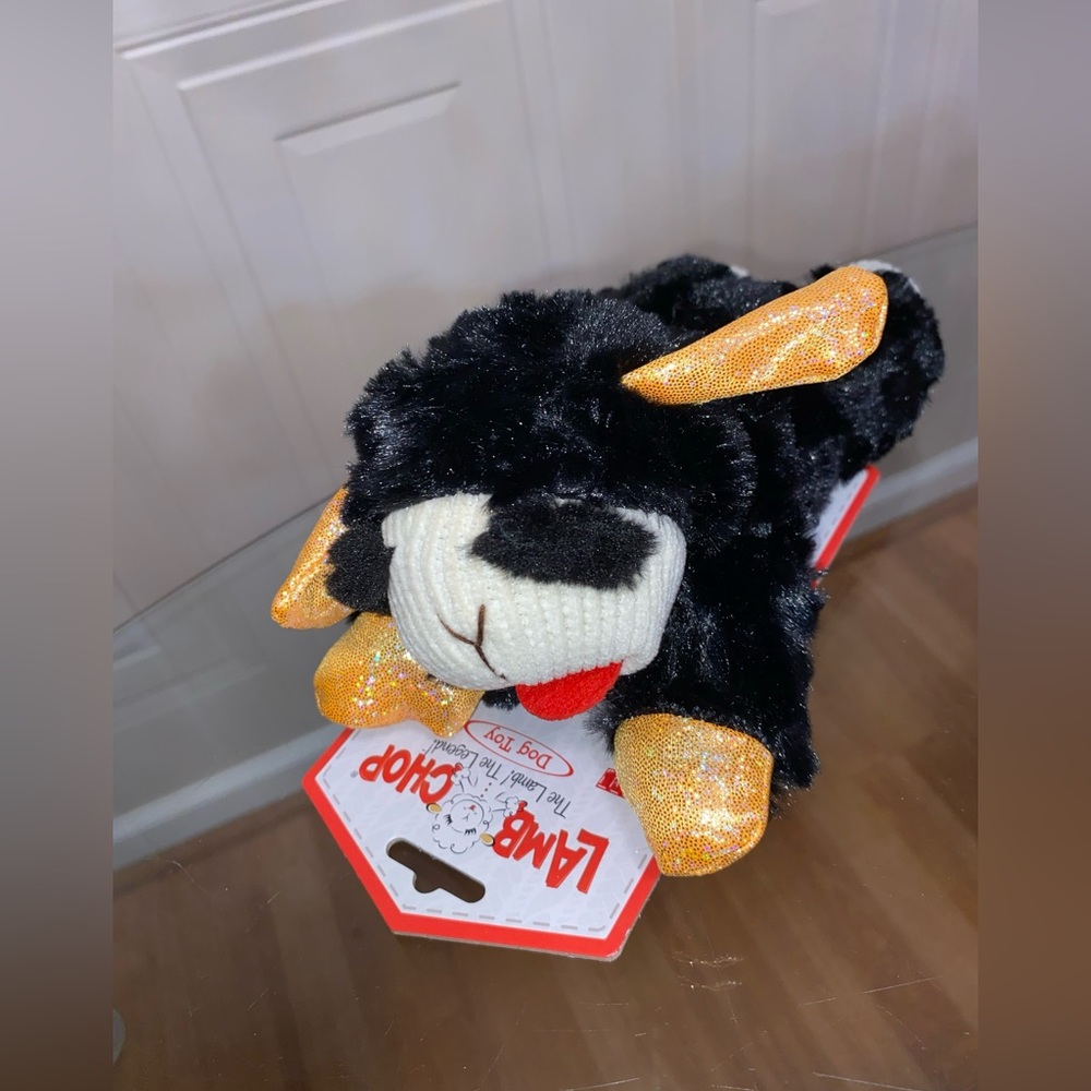 Lambchop dog toy 8.5 “With Squeaker